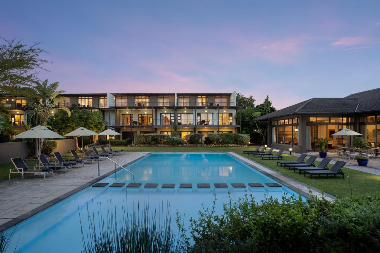 Premier The Moorings, Hotel